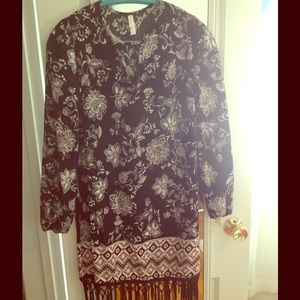 Xhiliration black patteren end fringe dress